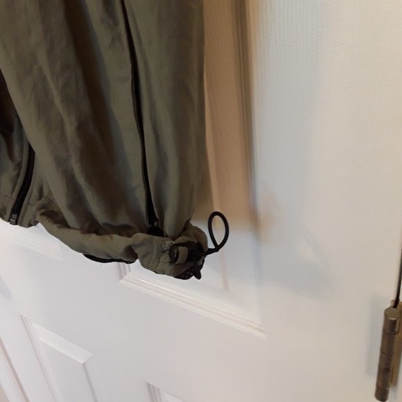 COLUMBIA sleeveless vest light green A/XL full zipper front 2 front zippered poc - Picture 7 of 9